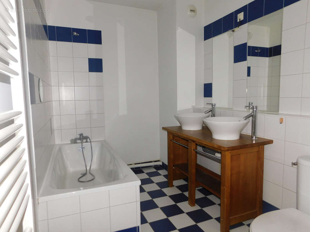 En basse ville d'Auch, à vendre appartement T4 de caractère - photo 8