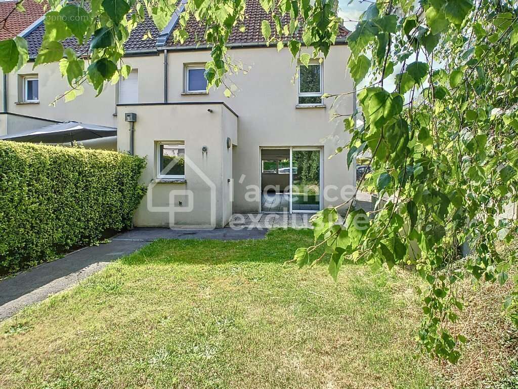 Maison à LA MADELEINE