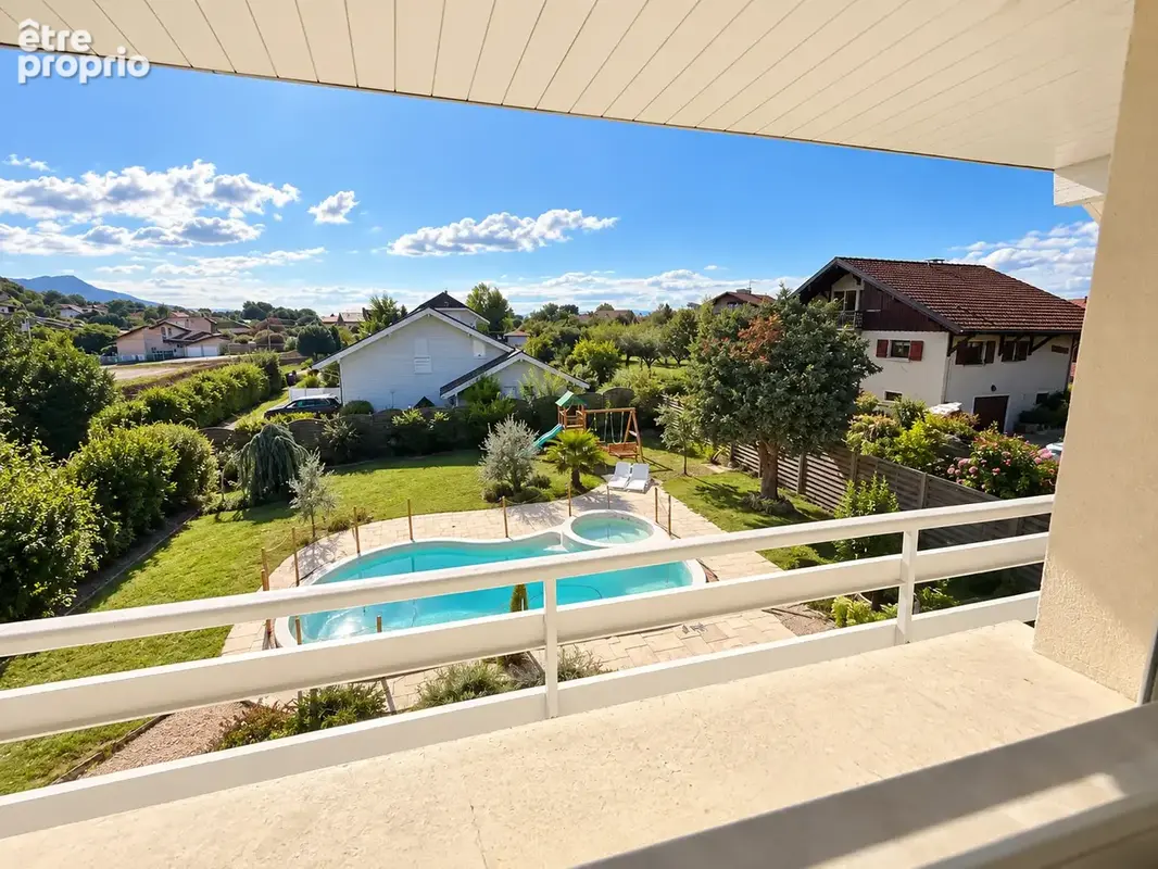ALLINGES   Maison de 152 m2, 7 pièces, avec vue sur le château   À vendre - photo 7