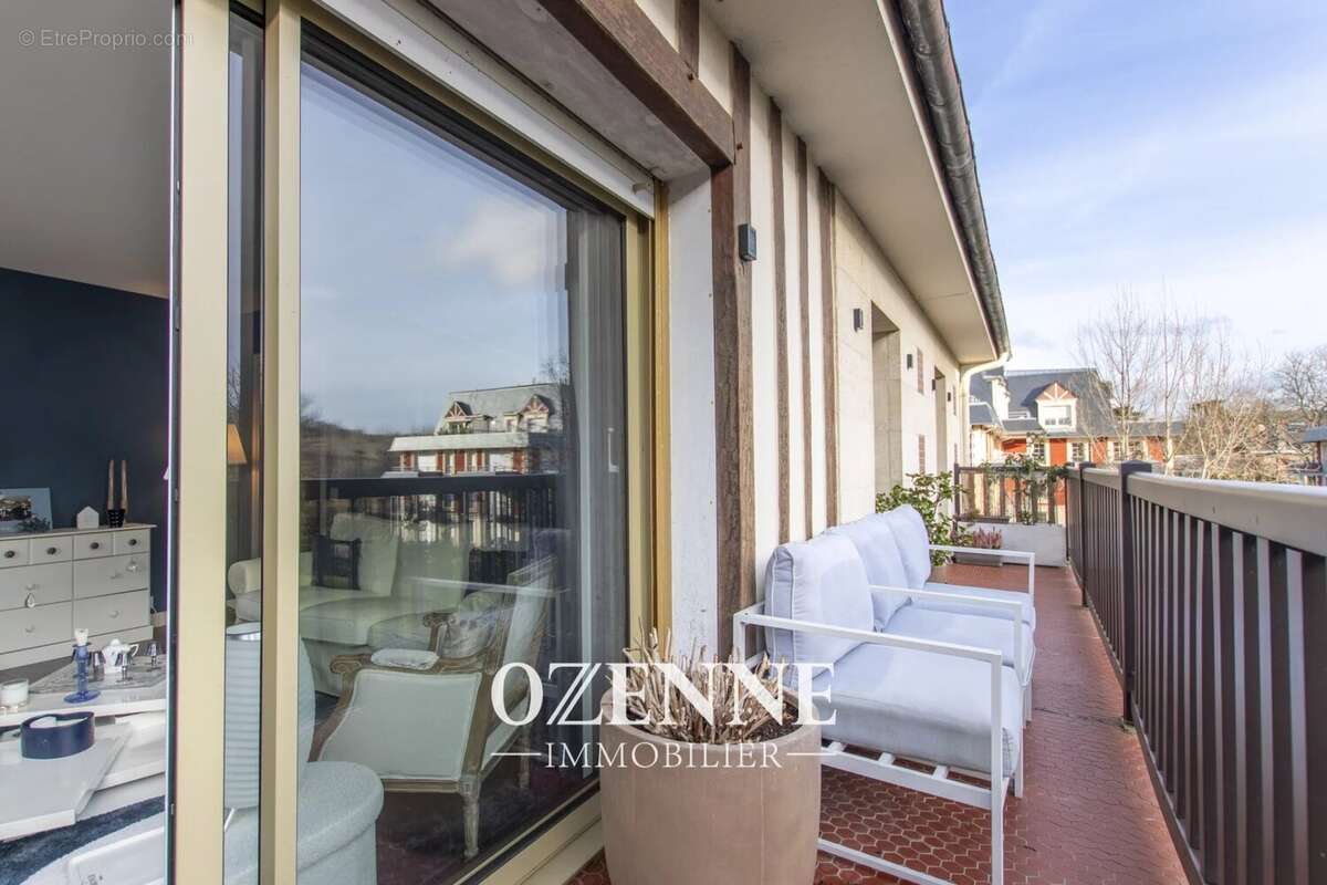 Appartement à BENERVILLE-SUR-MER