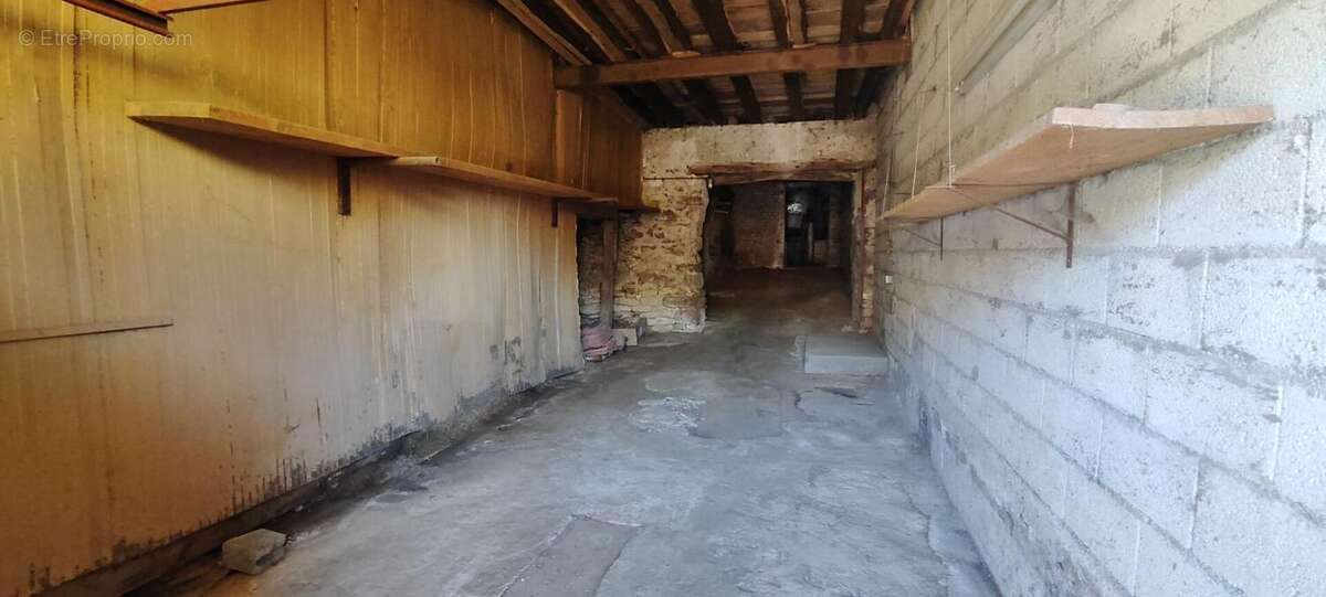 Ferme 161m² avec dépendances : Bessoncourt 90160 - photo 14