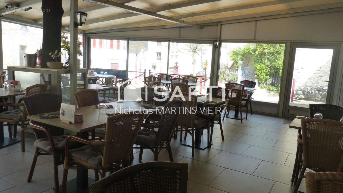 Photo 6 - Commerce à LA CALMETTE