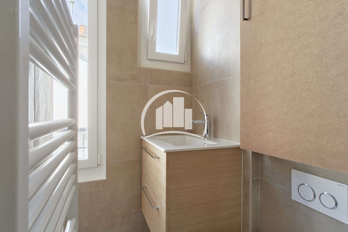 Appartement à LE PERREUX-SUR-MARNE