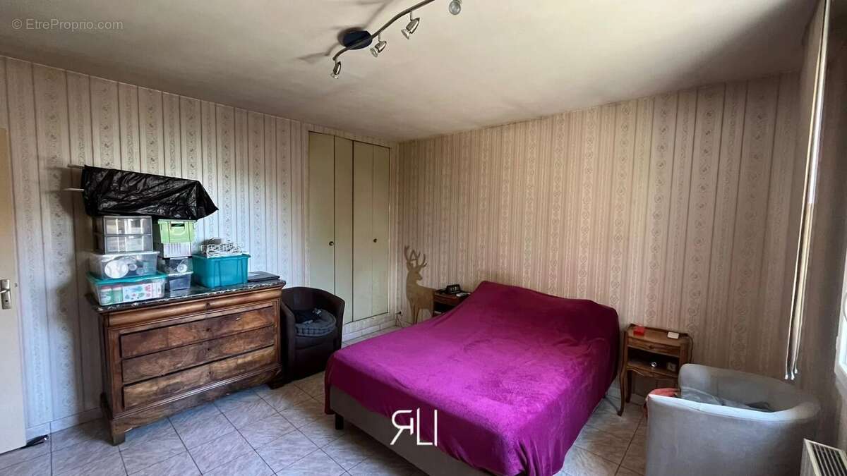 Maison plain-pied 2 chambres, garage et jardin - photo 5