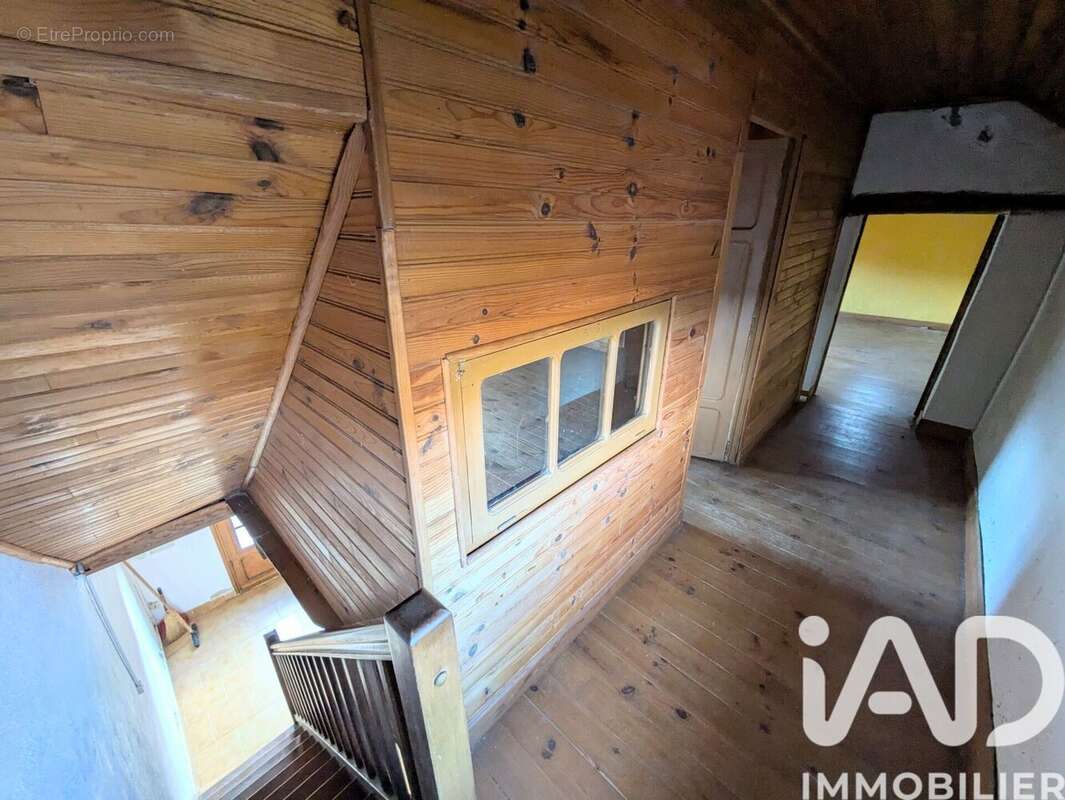 Maison 80 m² à Seix  - photo 8
