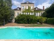 Maison à MONTCENIS