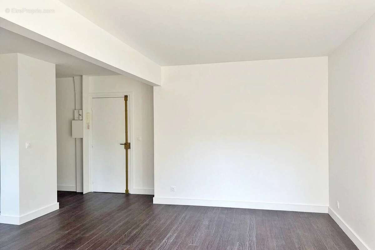 Appartement à SAINT-MAUR-DES-FOSSES