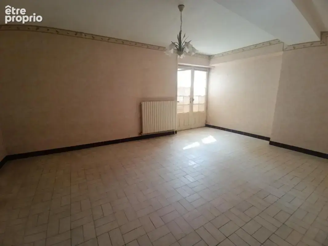 Maison de village à rénover - photo 3