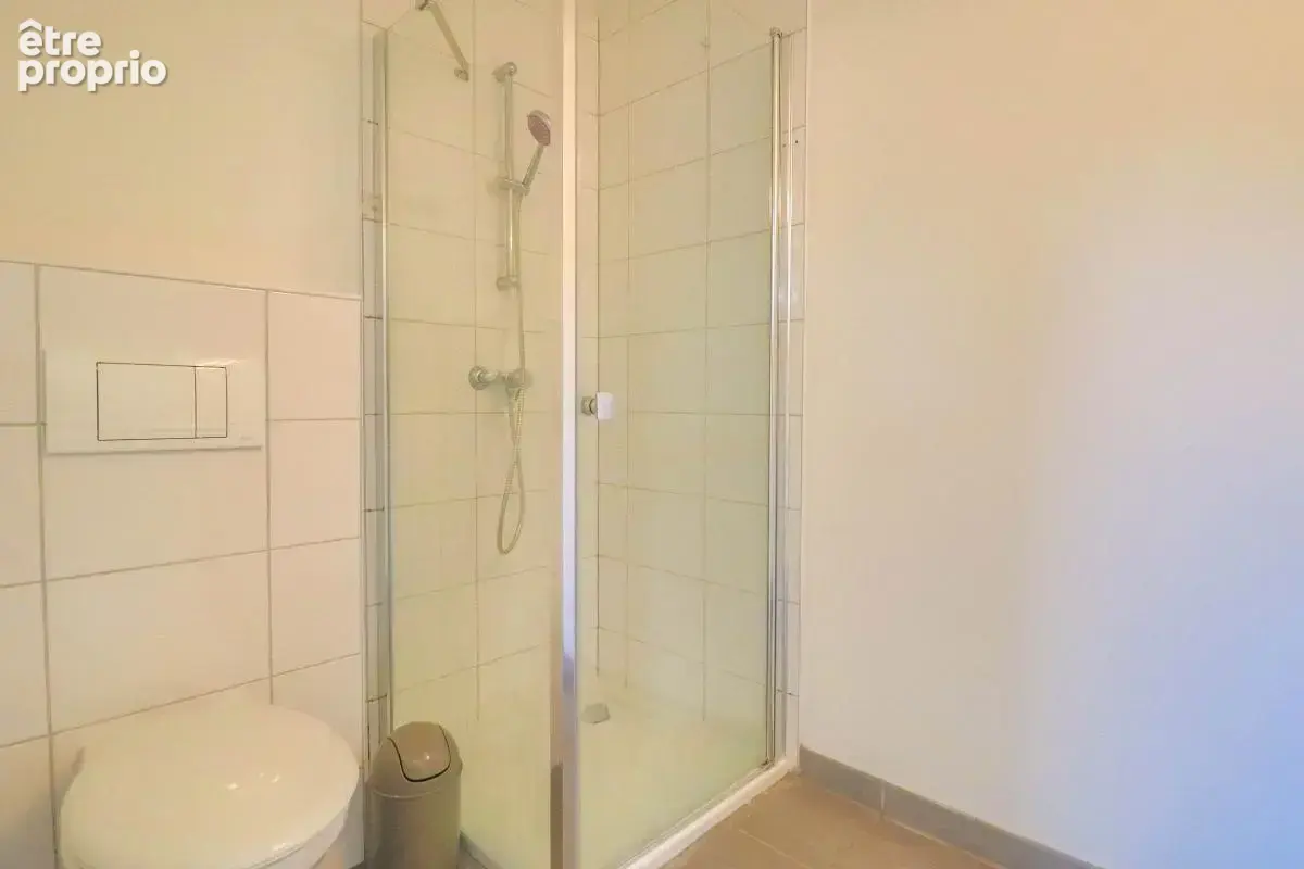 Appartement À Vendre - photo 9