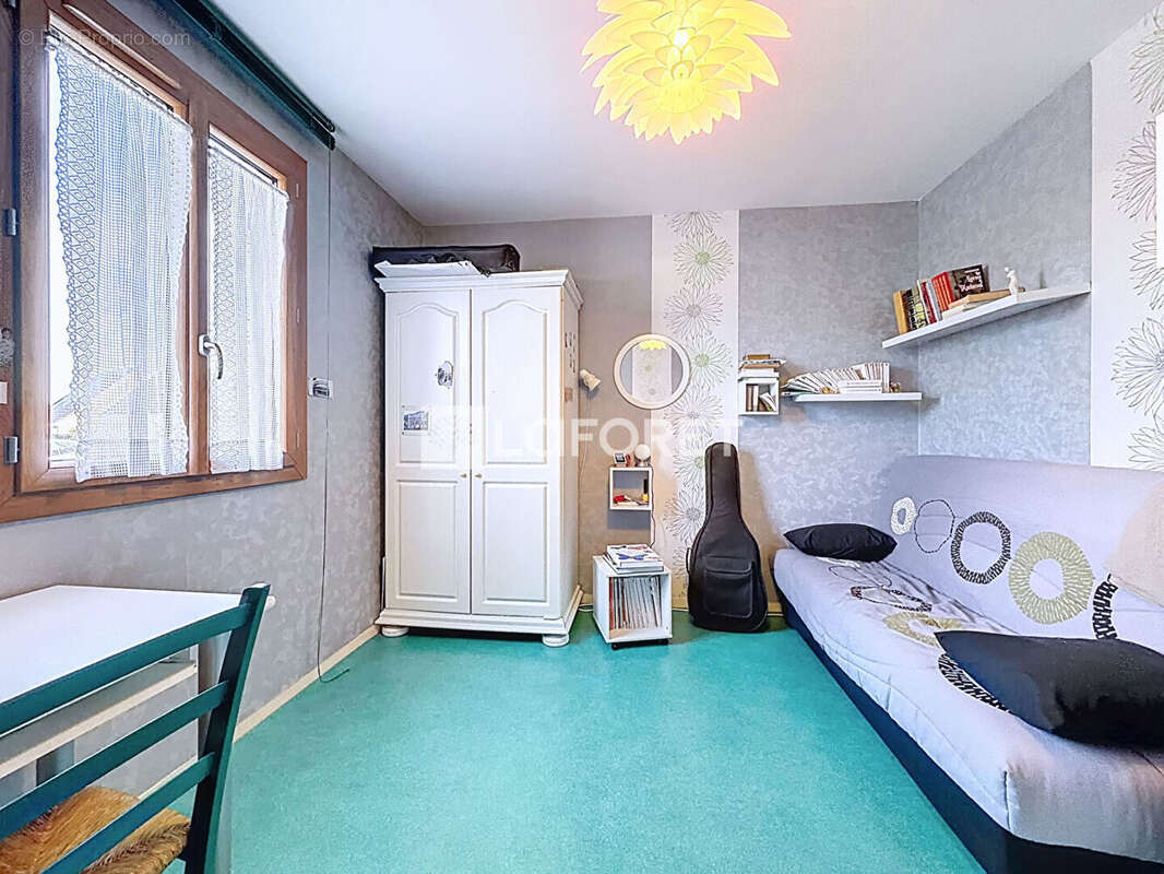 Maison à BARJOUVILLE