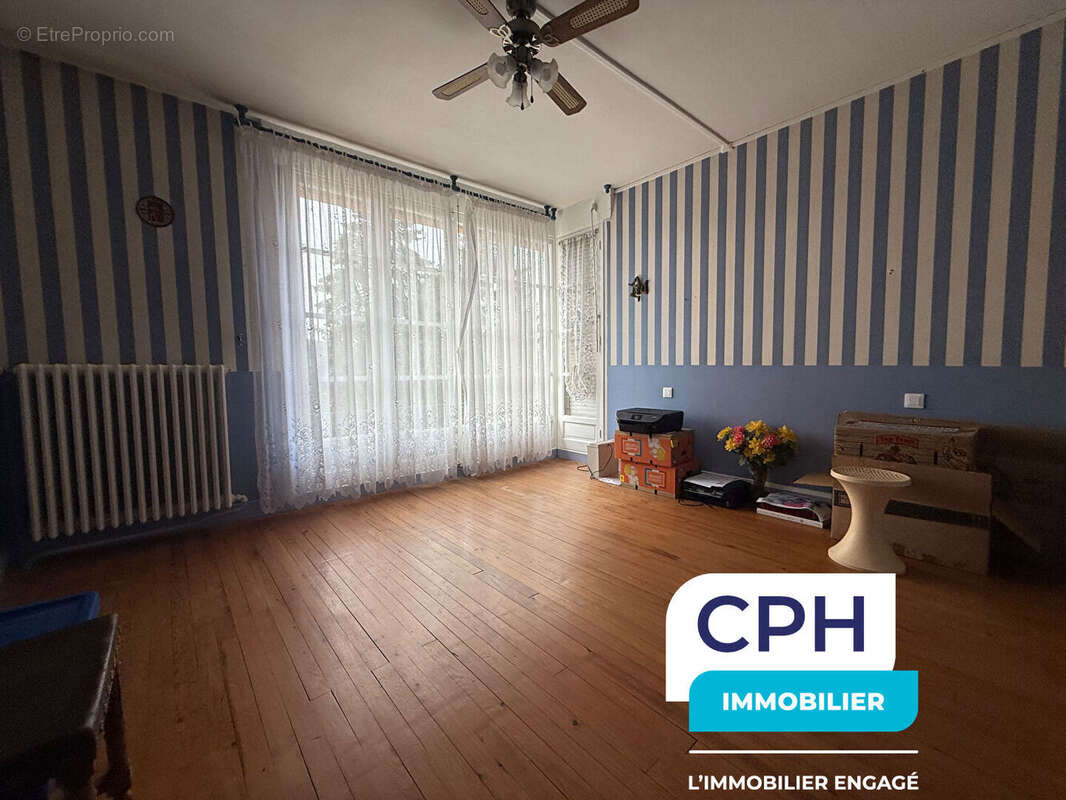 Maison à VIMOUTIERS