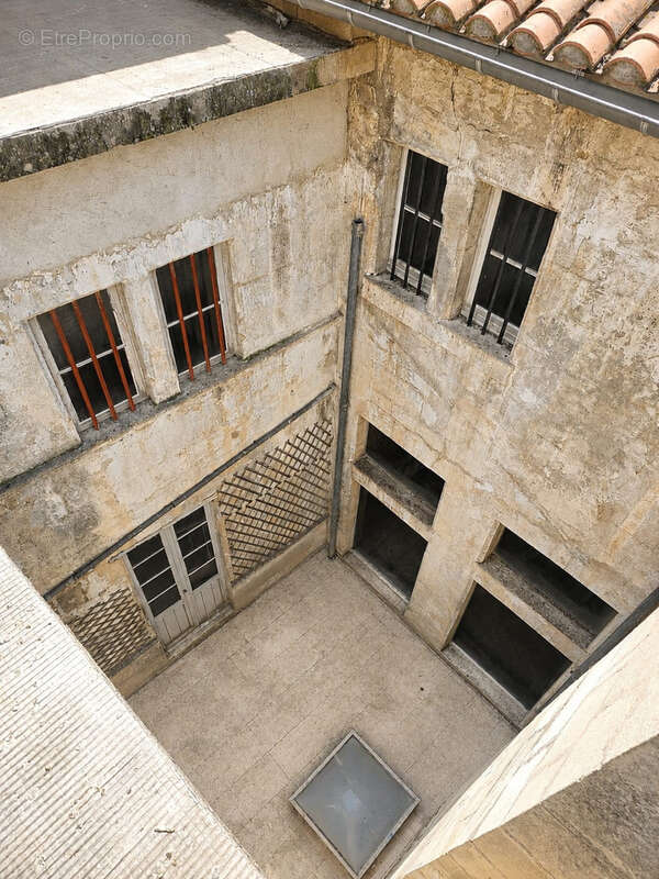 Une demeure historique au cœur d'Arles   Plus de 600 m2 pour un projet d'exception - photo 6