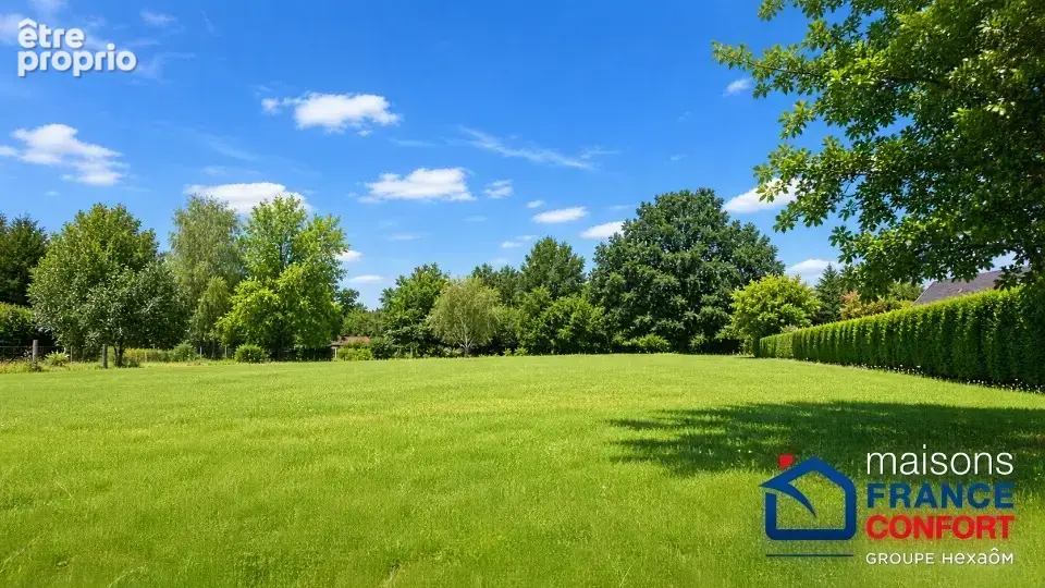 Terrain à SACY-LE-GRAND