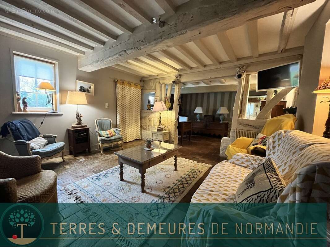 Maison à PONT-L'EVEQUE