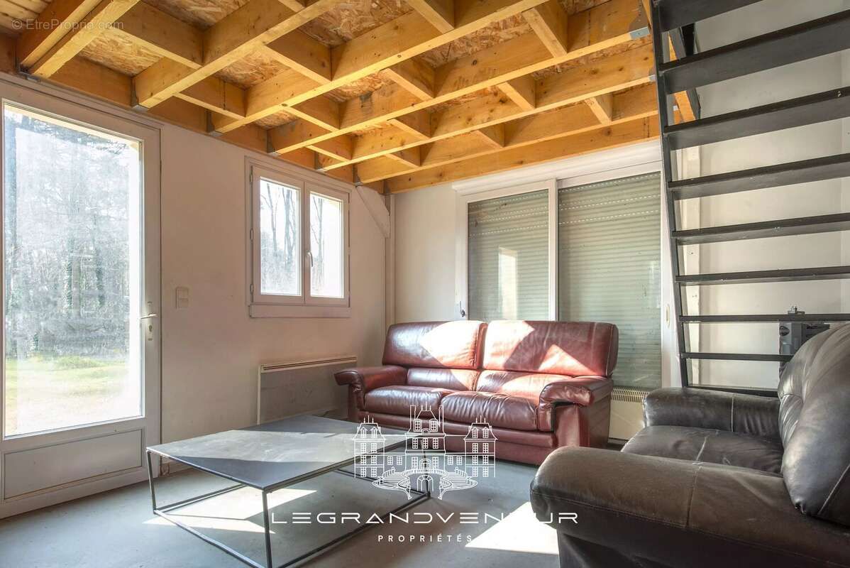 Maison à ARBONNE-LA-FORET