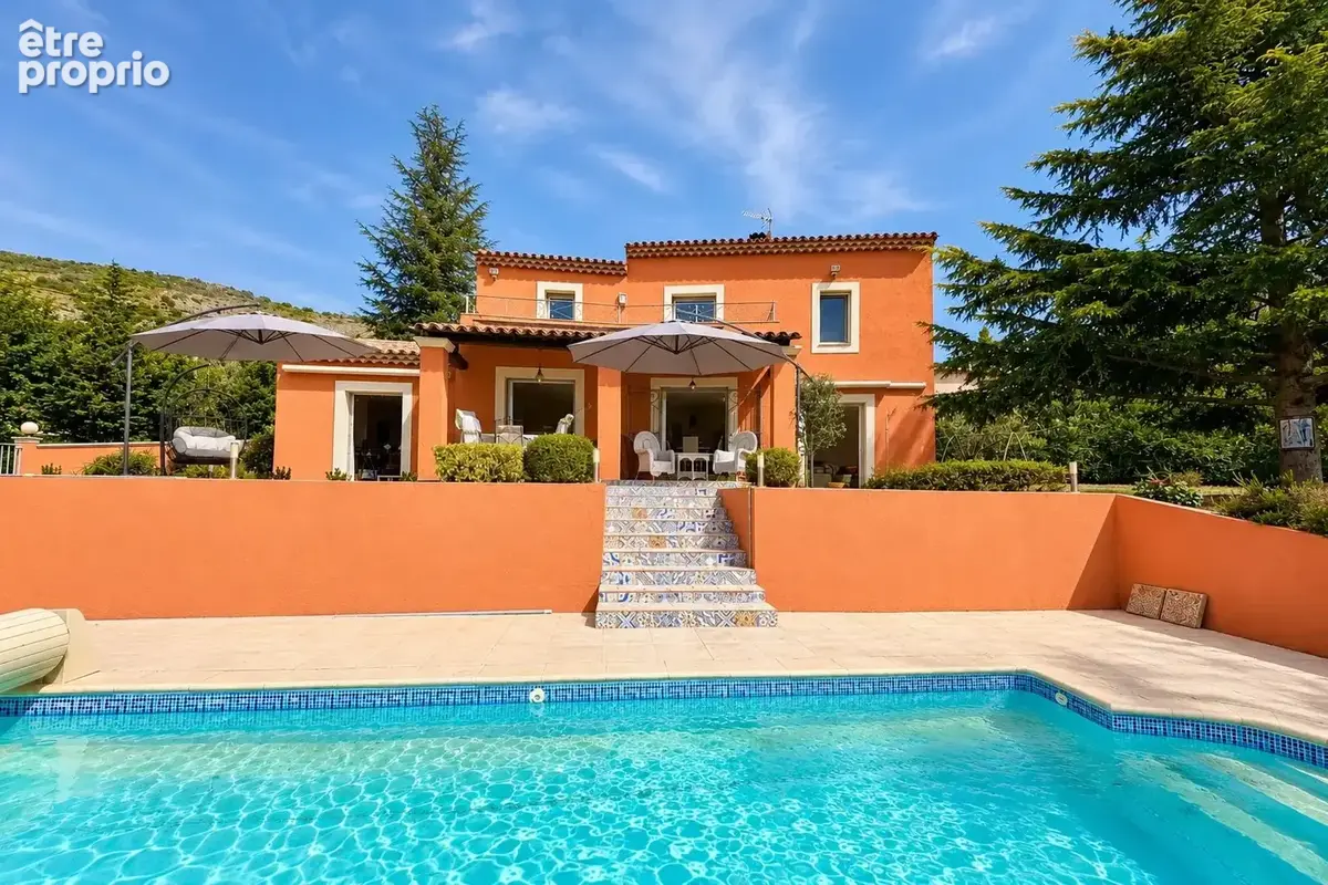 Maison à SAINT-VALLIER-DE-THIEY