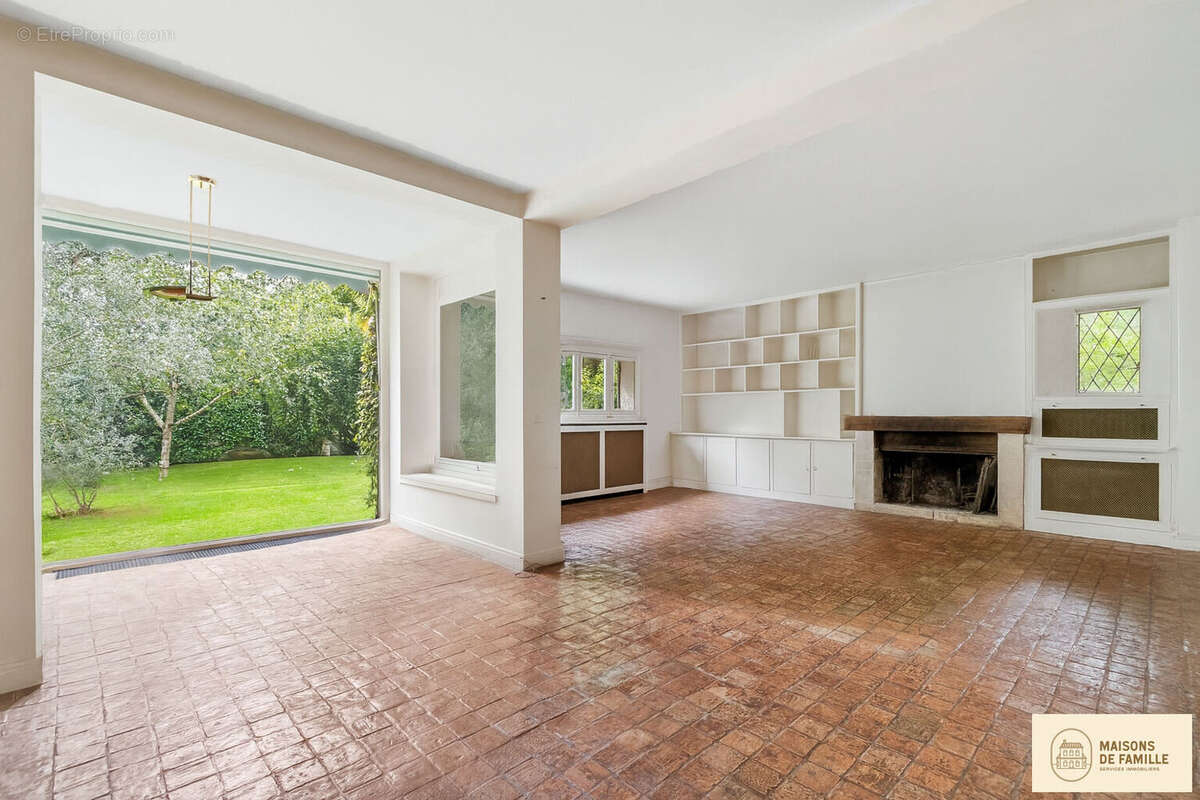 Maison à VAUCRESSON