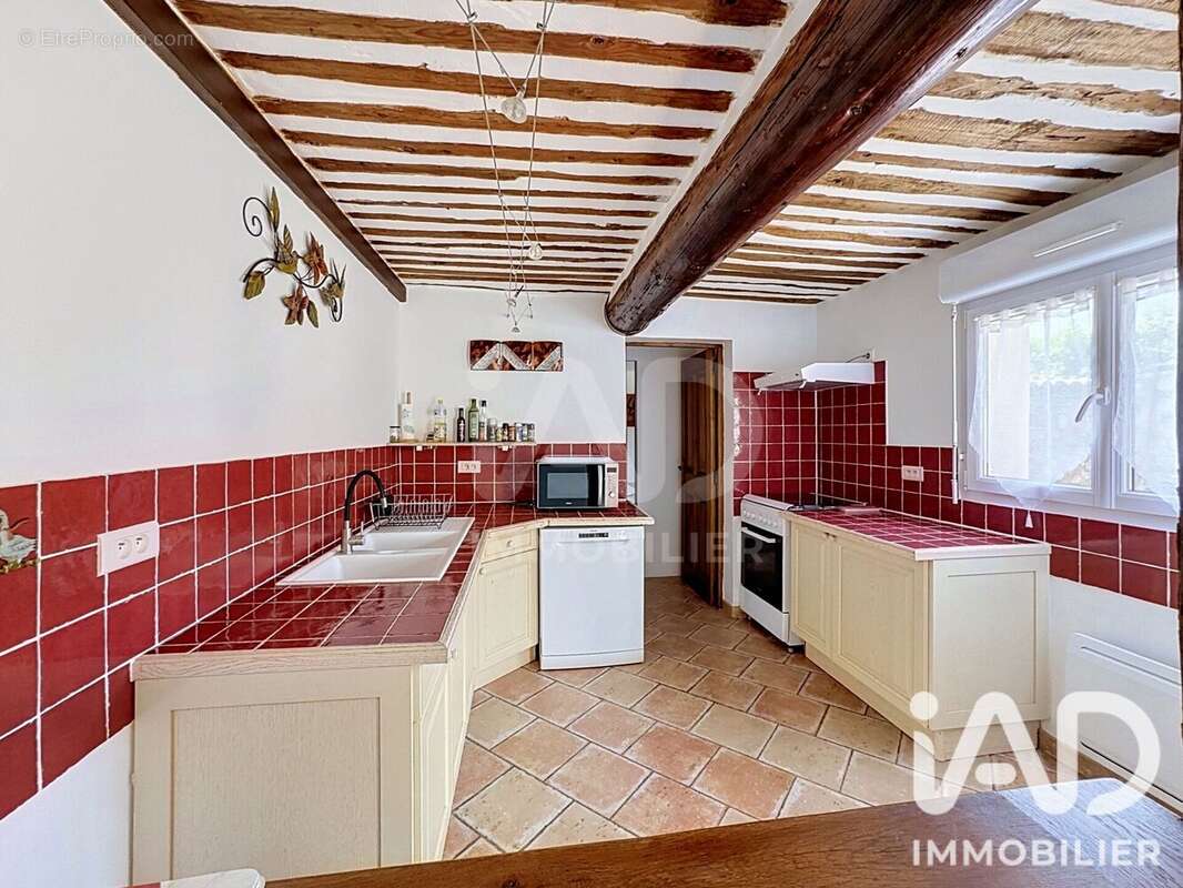 Maison 72 m² à Villars  - photo 4