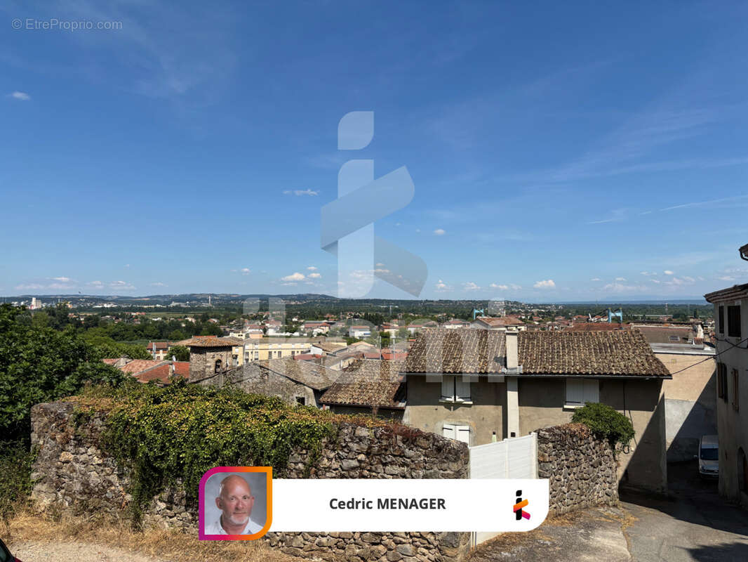 Maison à SERRIERES