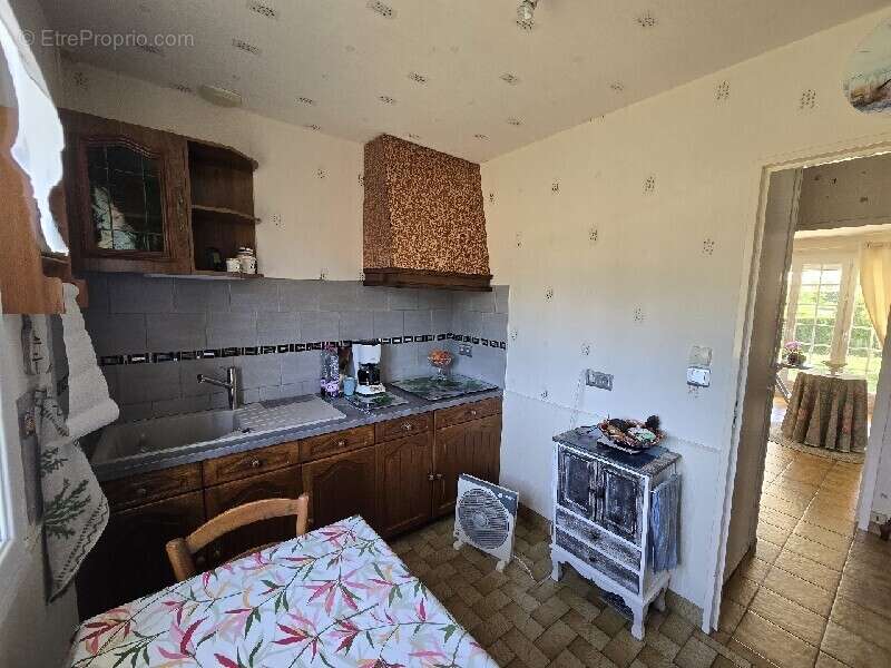 Maison 93 m² à Verneuil-Sur-Avre  - photo 6