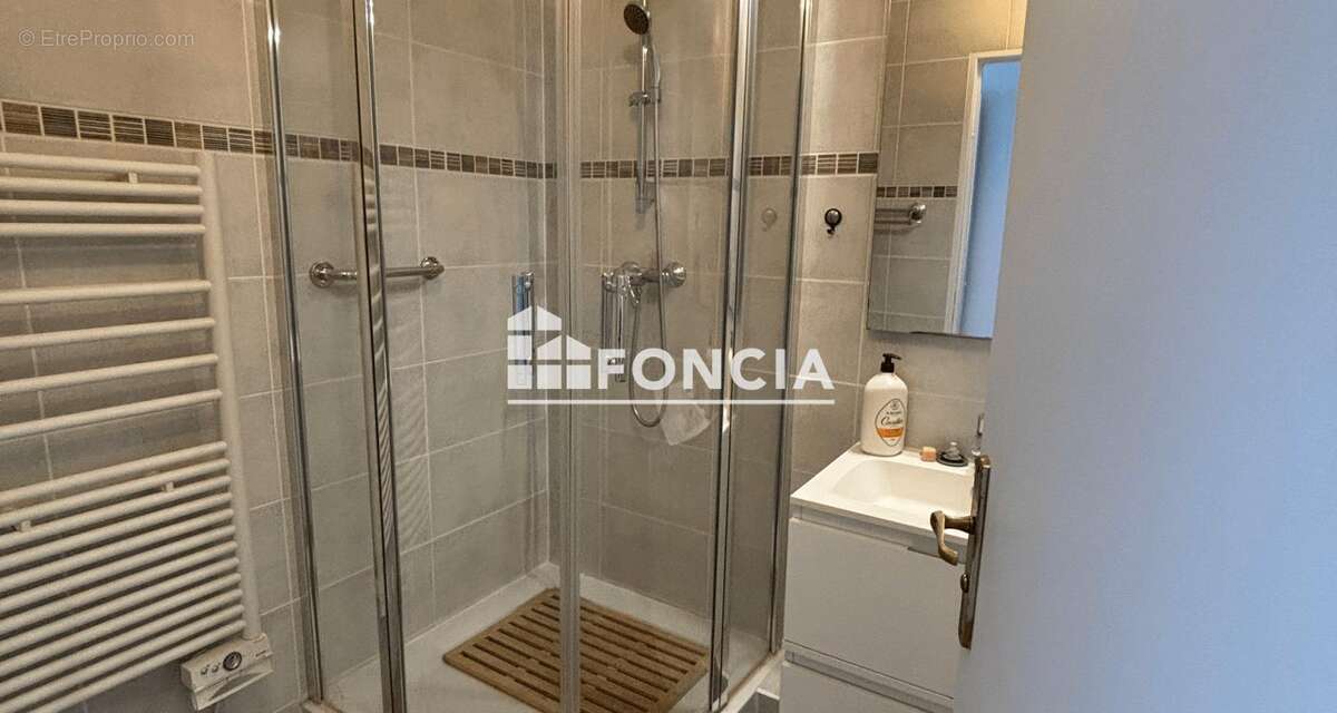 Appartement à SAINT-GRATIEN