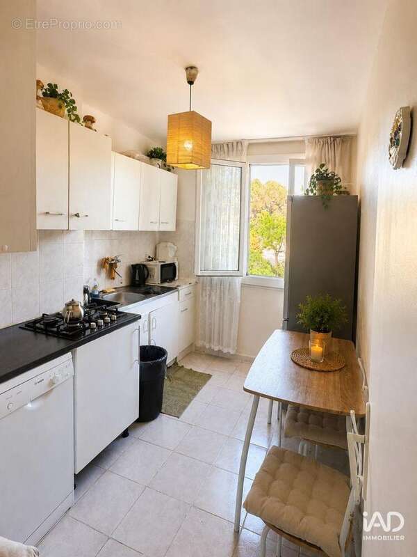 Photo 2 - Appartement à MARSEILLE-13E