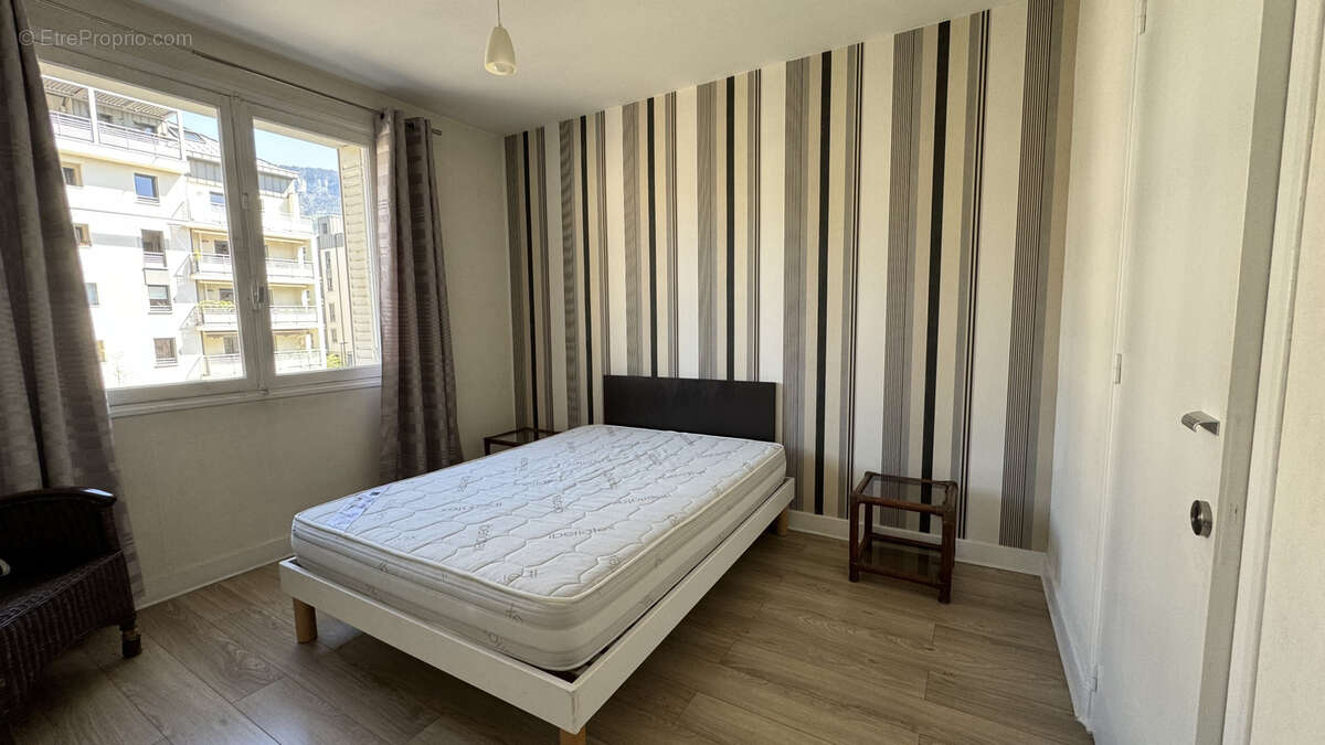 Appartement à AIX-LES-BAINS