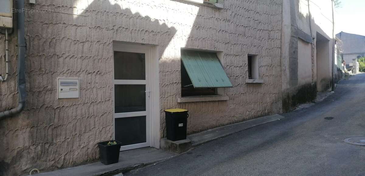 Maison en pierre avec garage — Idéal investissement ou premier achat - photo 13