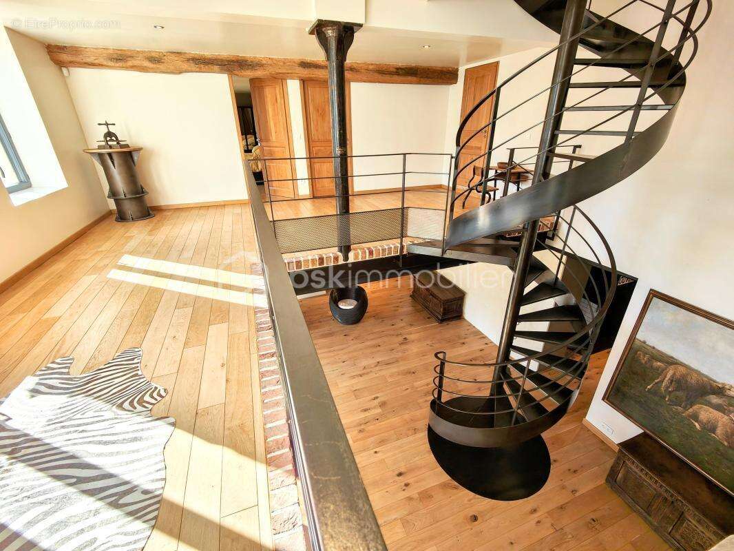 Élégance et Sérénité pour demeure familiale dans un moulin majestueux à l'abris des regards ! - photo 15