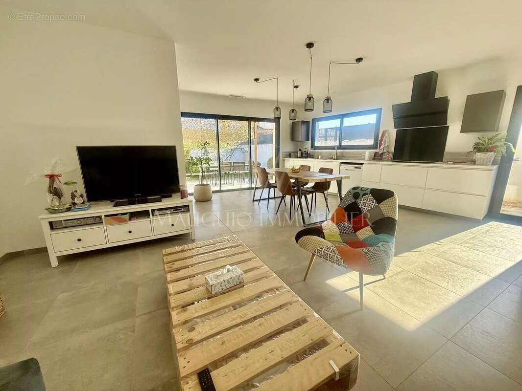 Maison à LANSARGUES