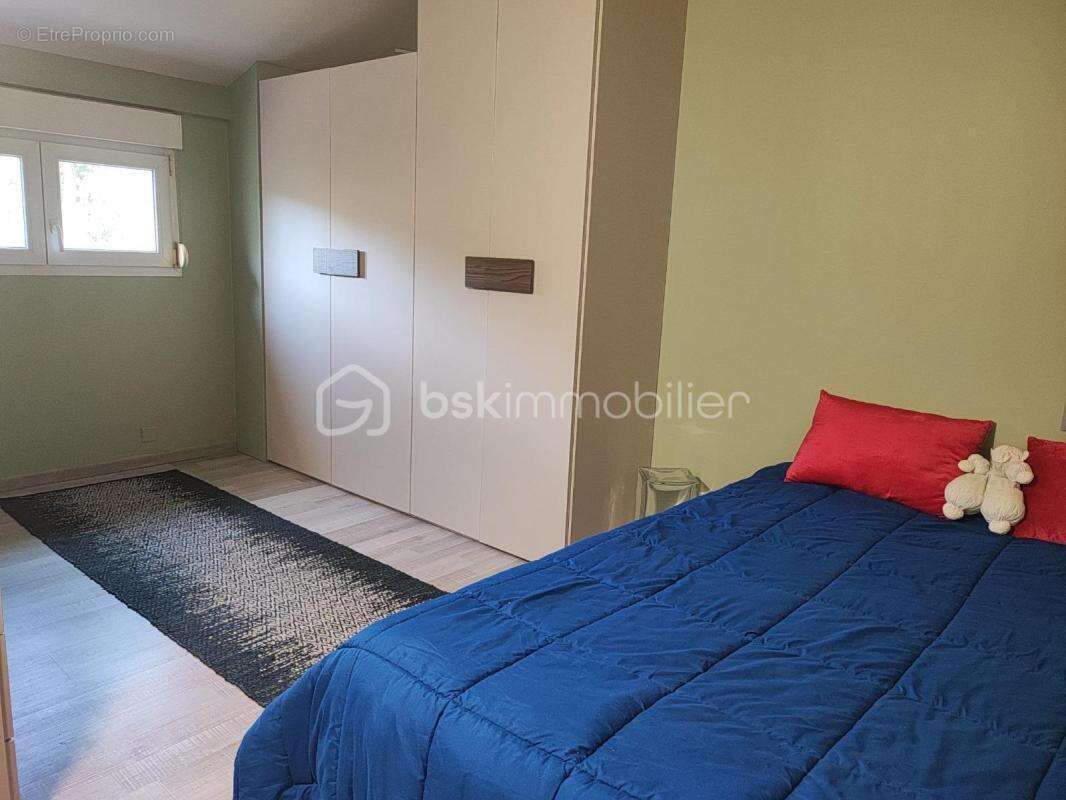 Propriété 255 m² avec gîte indépendant et piscine – Excellent rapport qualité/prix - photo 13