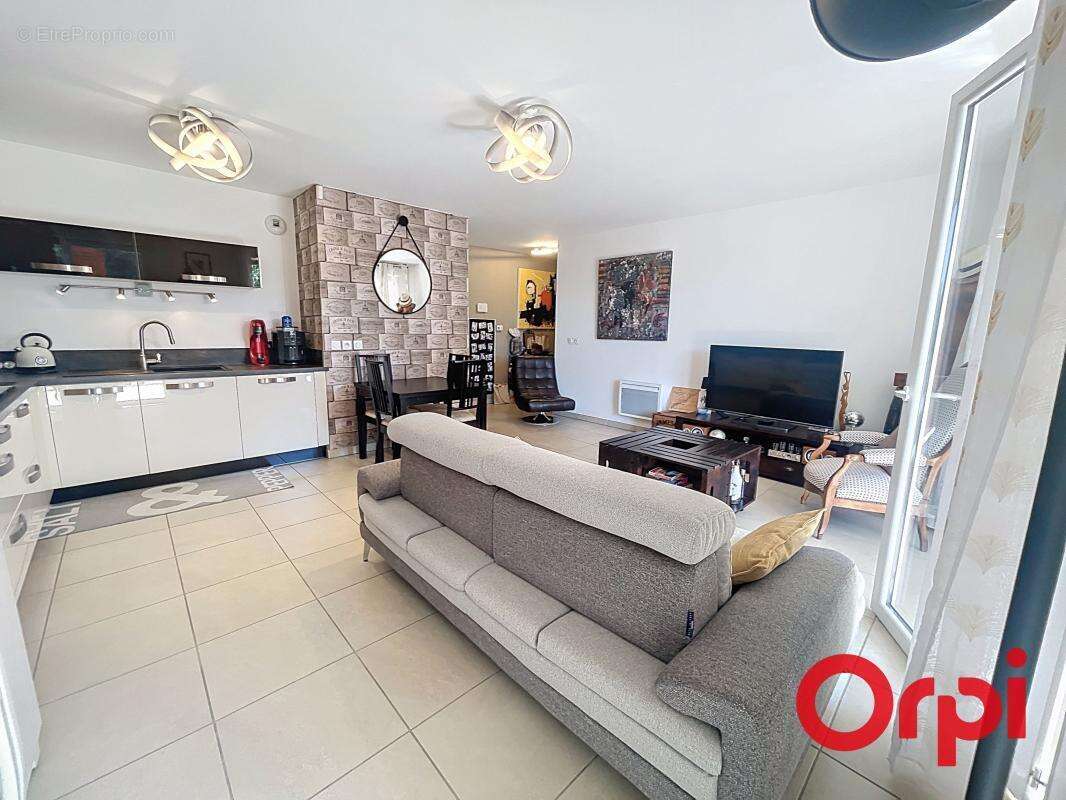 Appartement à MARSEILLE-12E