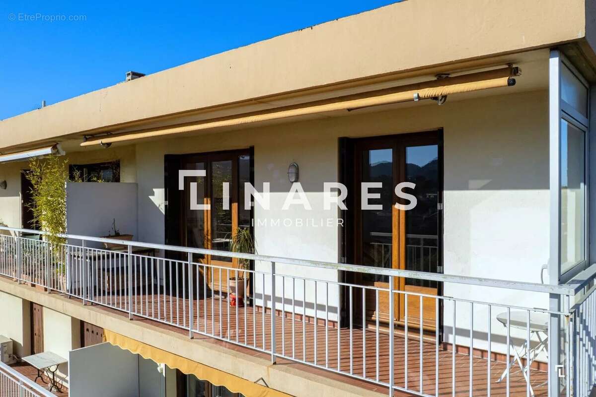 Appartement à MARSEILLE-9E