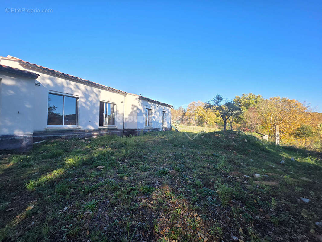 Maison à GREOUX-LES-BAINS