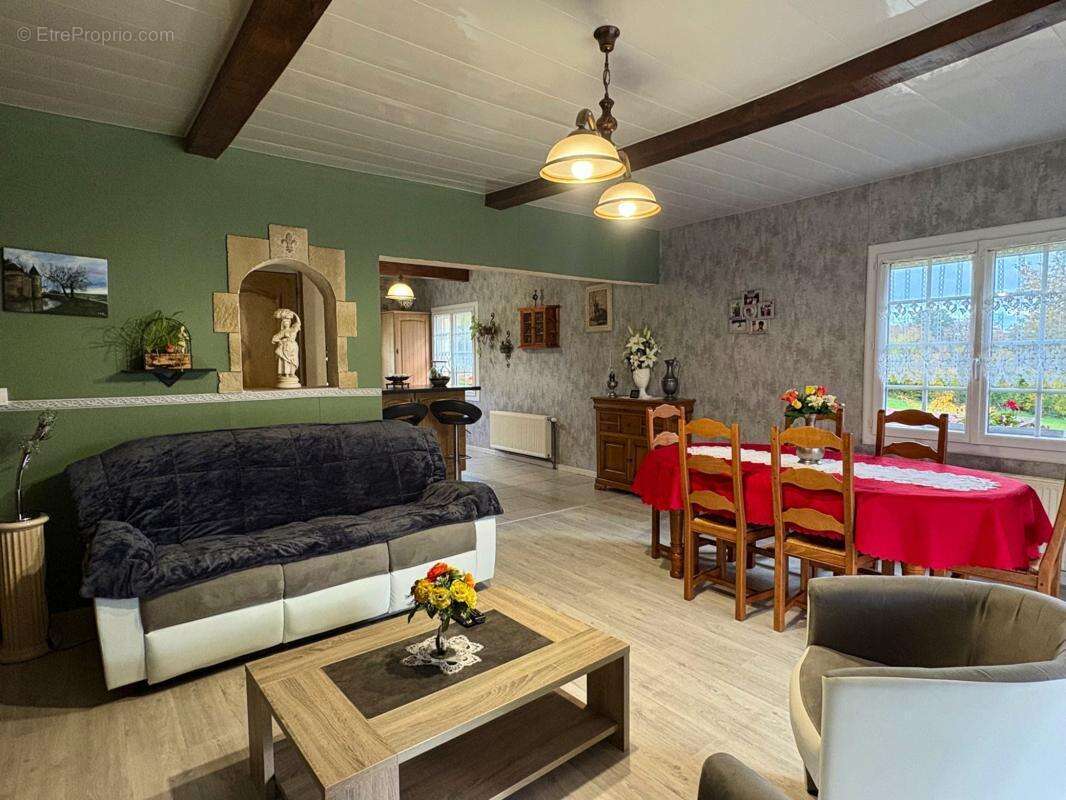 Maison à SAINT-PLANTAIRE