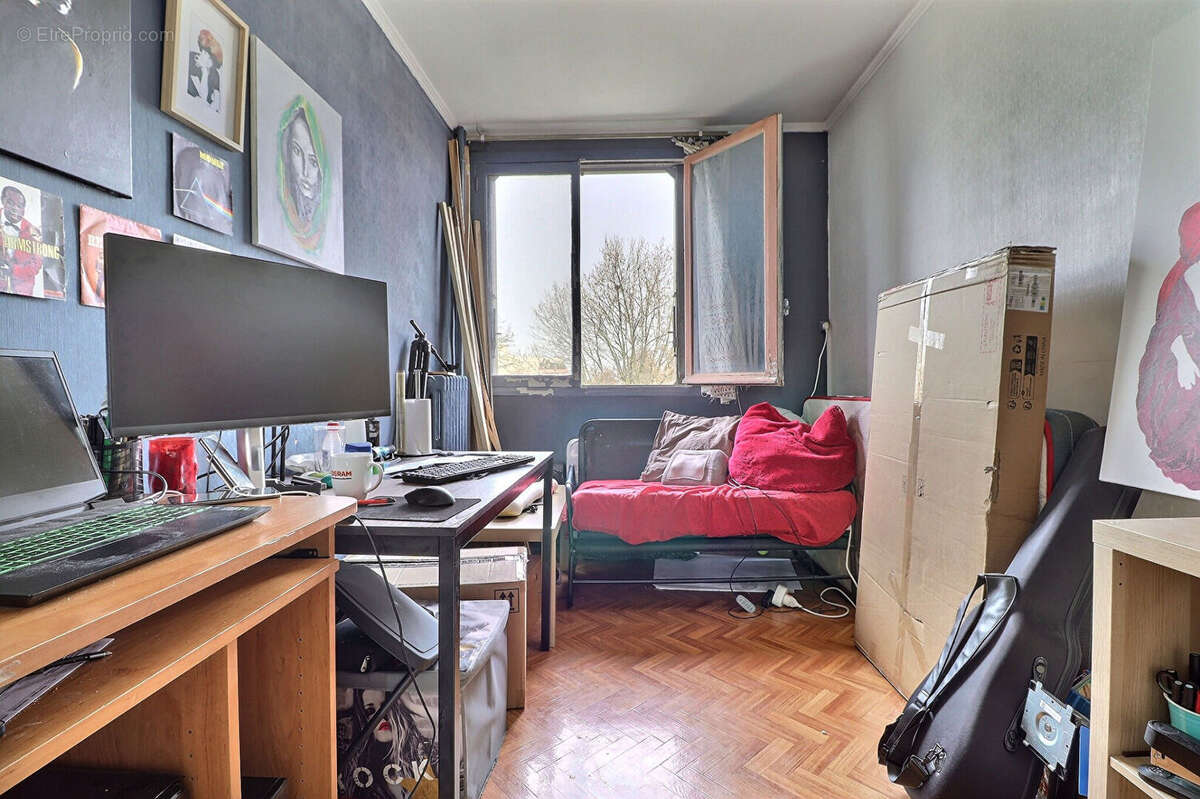 Appartement à AUBERVILLIERS