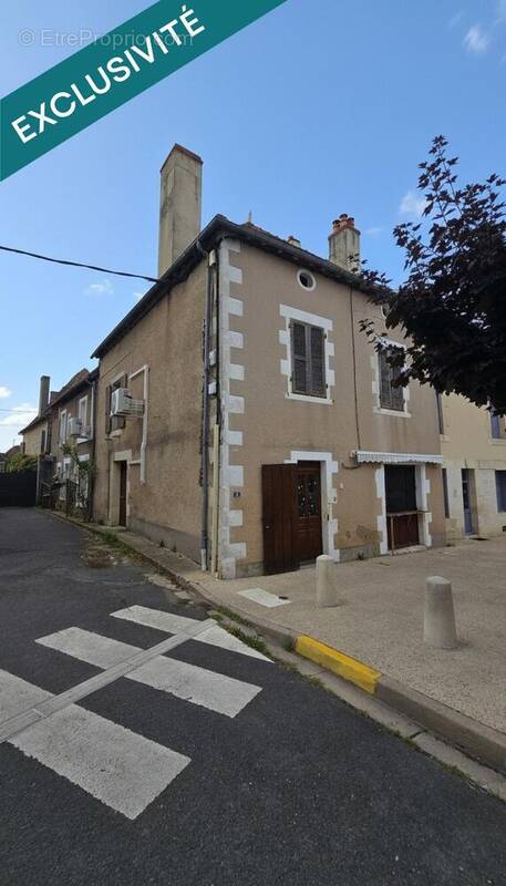 Photo 1 - Maison à LA TRIMOUILLE