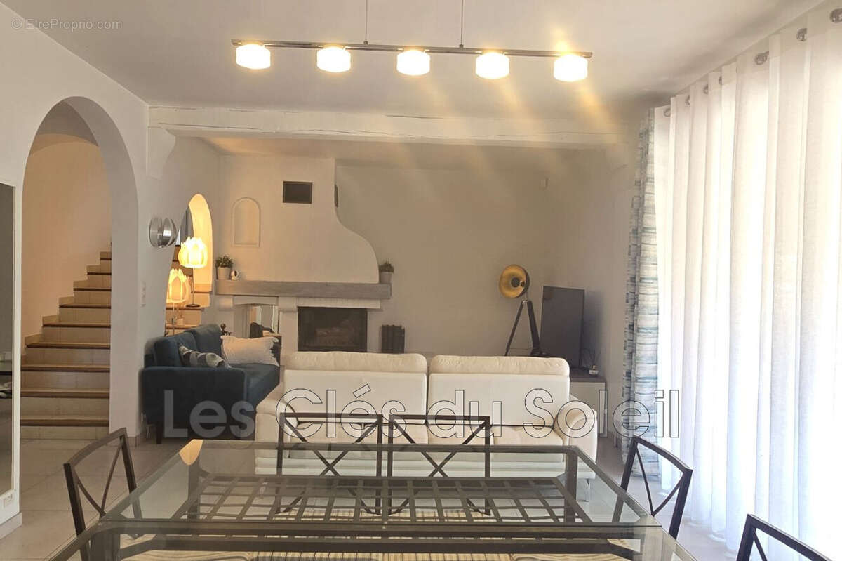 Maison 190 m² à Sollies-Ville  - photo 7