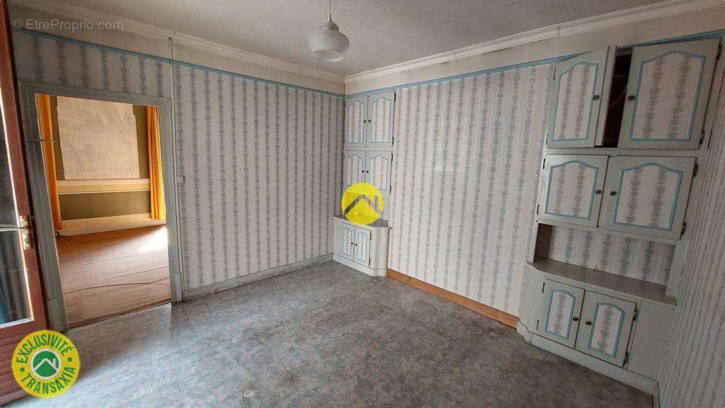 Maison à ANCY-LE-FRANC