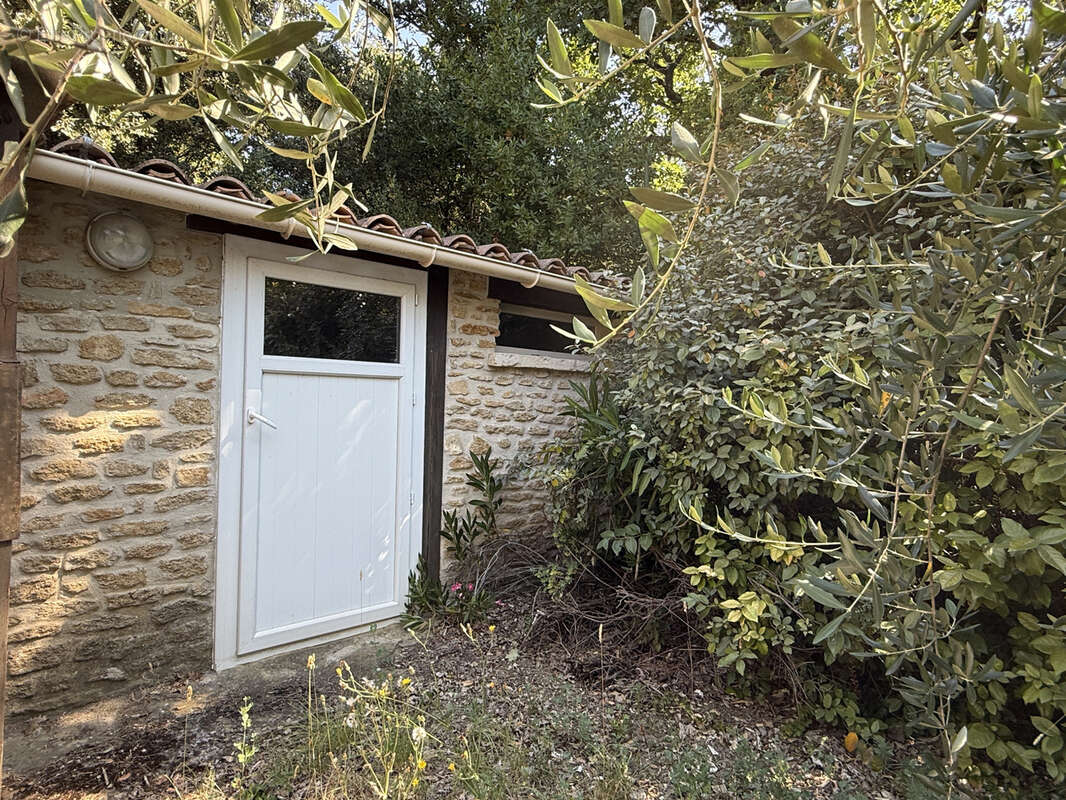Maison 116 m² à Grignan  - photo 9