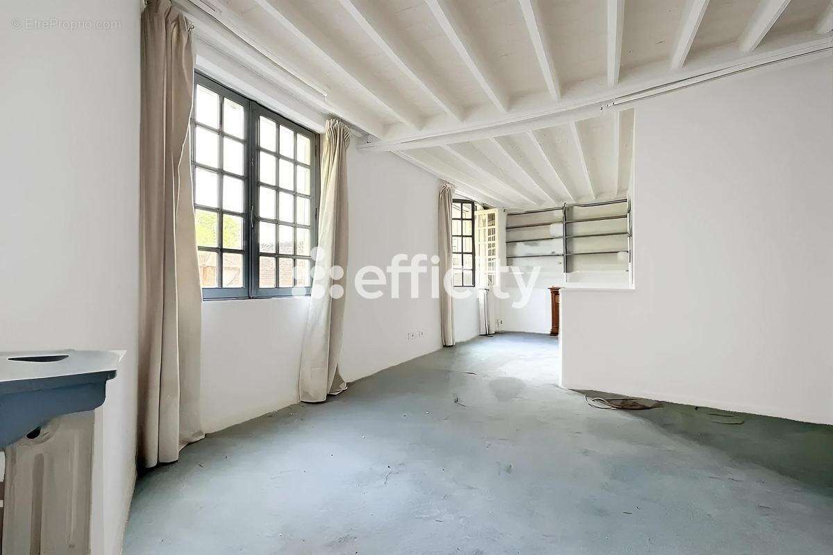 Maison à CORMEILLES-EN-VEXIN