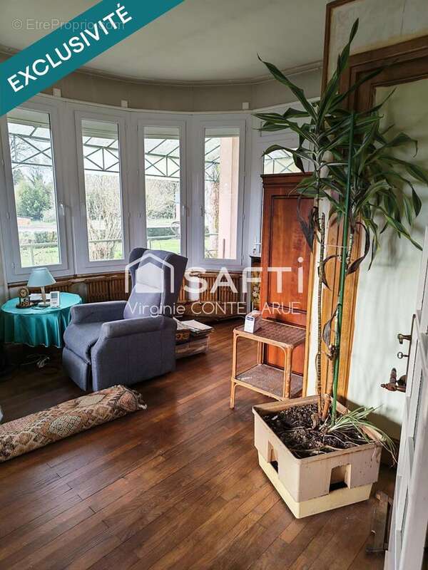 Photo 2 - Maison à CHASSENEUIL-SUR-BONNIEURE