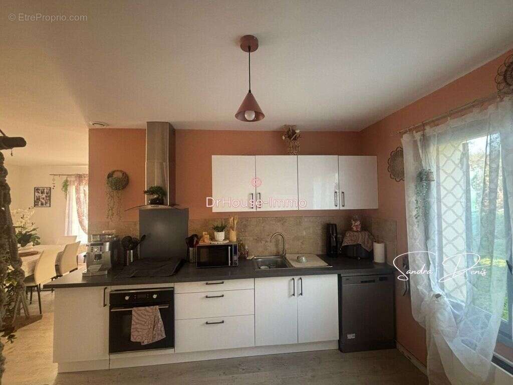 Maison 134 m² à La Reole  - photo 17