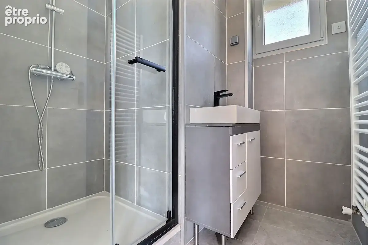 Colombes quartier pavillonaire maison familiale entièrement rénovée ! dpe a - photo 10