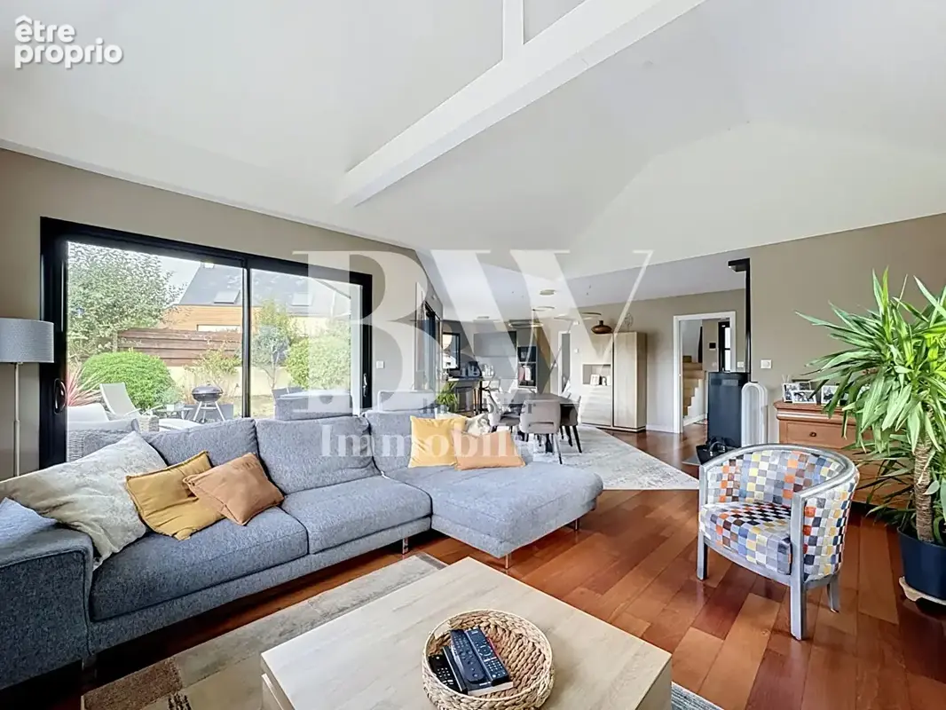[ À VENDRE ] Maison 8 pièces - Plabennec - Lumineuse - Refait à neuf de 2008 - photo 6