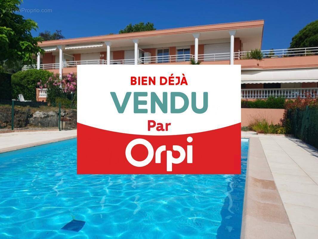 Appartement à MANDELIEU-LA-NAPOULE