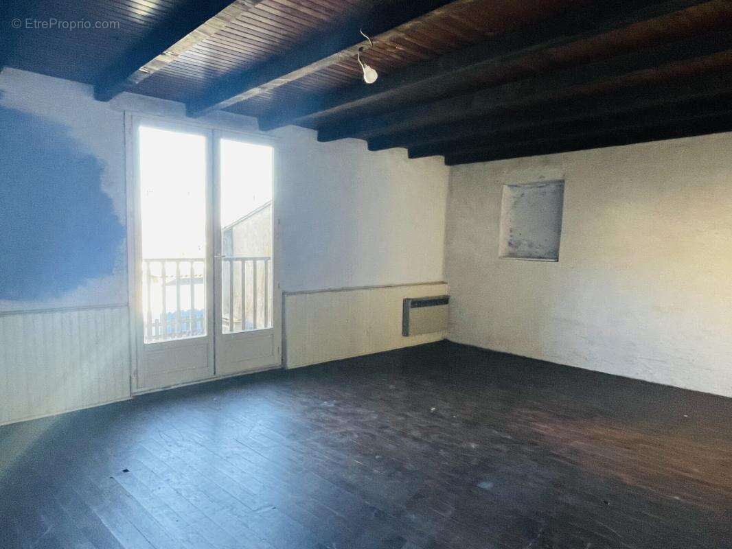 Maison à FENDEILLE