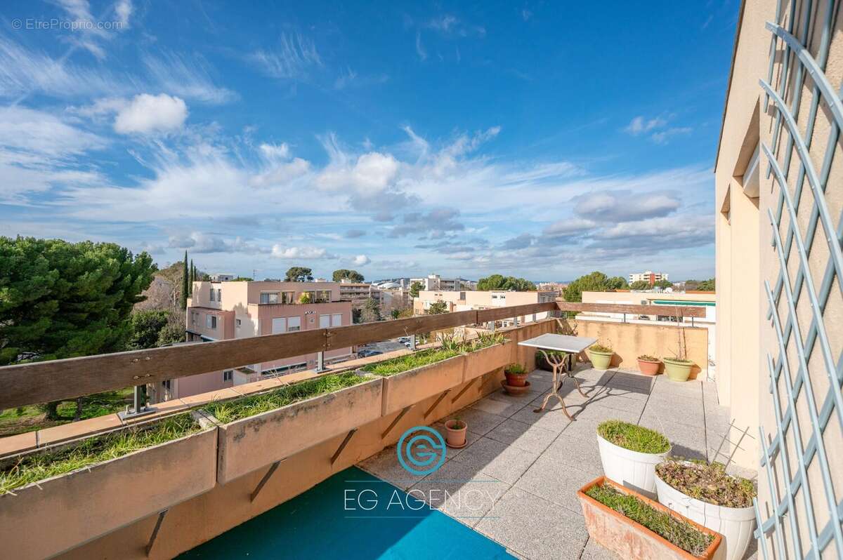 Appartement à MARSEILLE-9E
