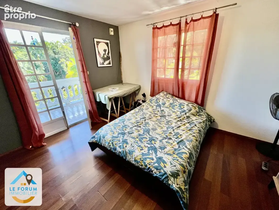 Petite île 97429 - ensemble immobilier en bon etat général - bon rendement locatif - magnifique vue mer - photo 7