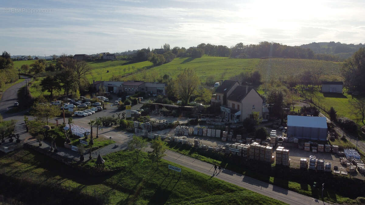 Appartement à AUZITS